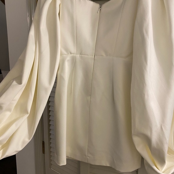 House of CB Carlyn dress - Picture 11 of 11